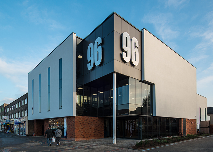 free-digital-support-borehamwood-library