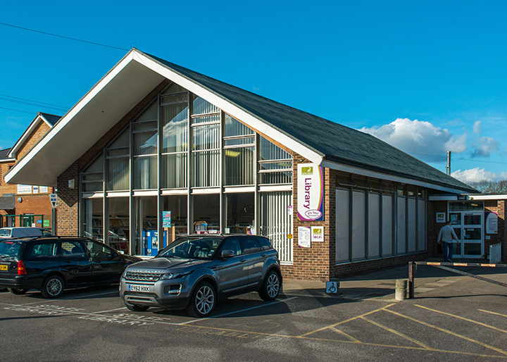 free-computer-and-tablet-access-goffs-oak-community-library