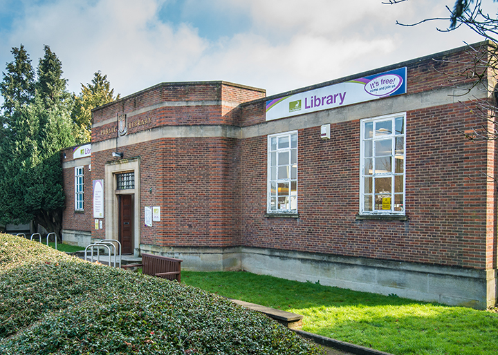 free-digital-support-north-watford-library