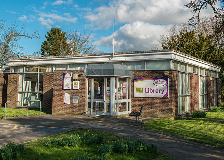 free-digital-support-oakmere-library-potters-bar