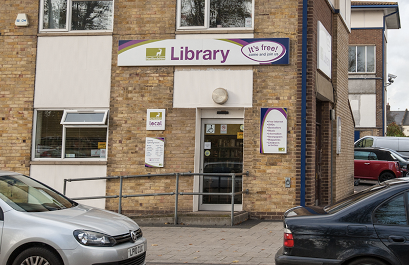 free-wi-fi-connection-adeyfield-library