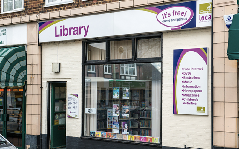 free-wi-fi-connection-brookmans-park-community-library