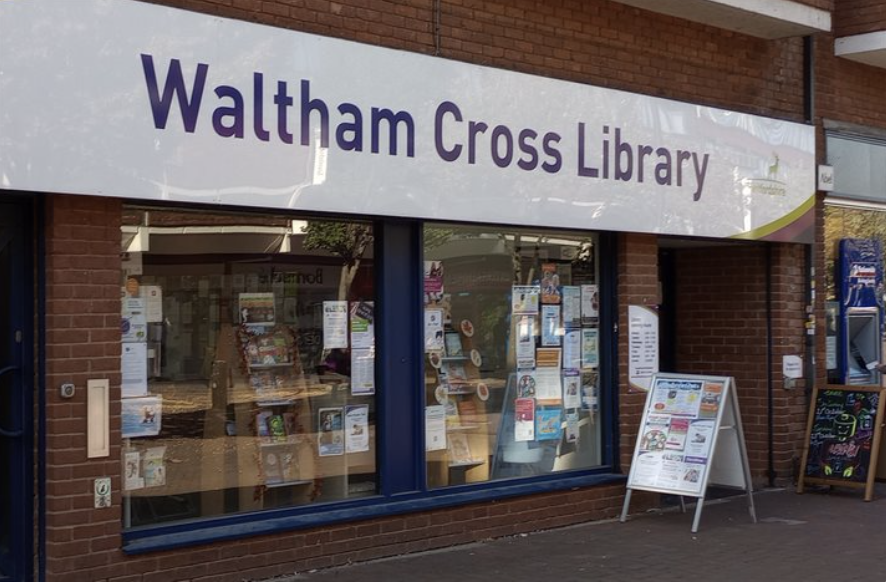 free-computer-and-tablet-access-waltham-cross-library