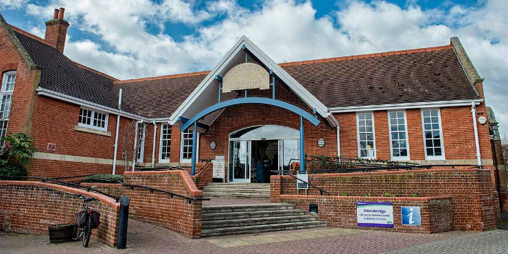 free-computer-and-printer-access-woodbridge-library